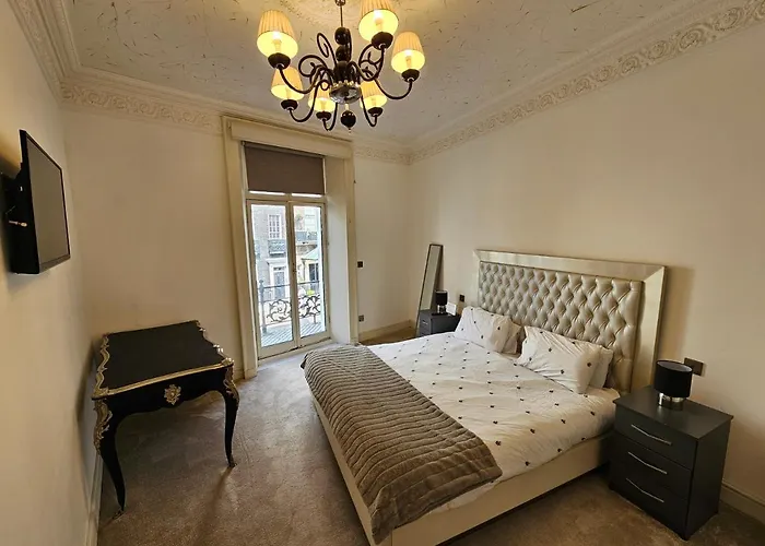 Flat 1, Charles Street